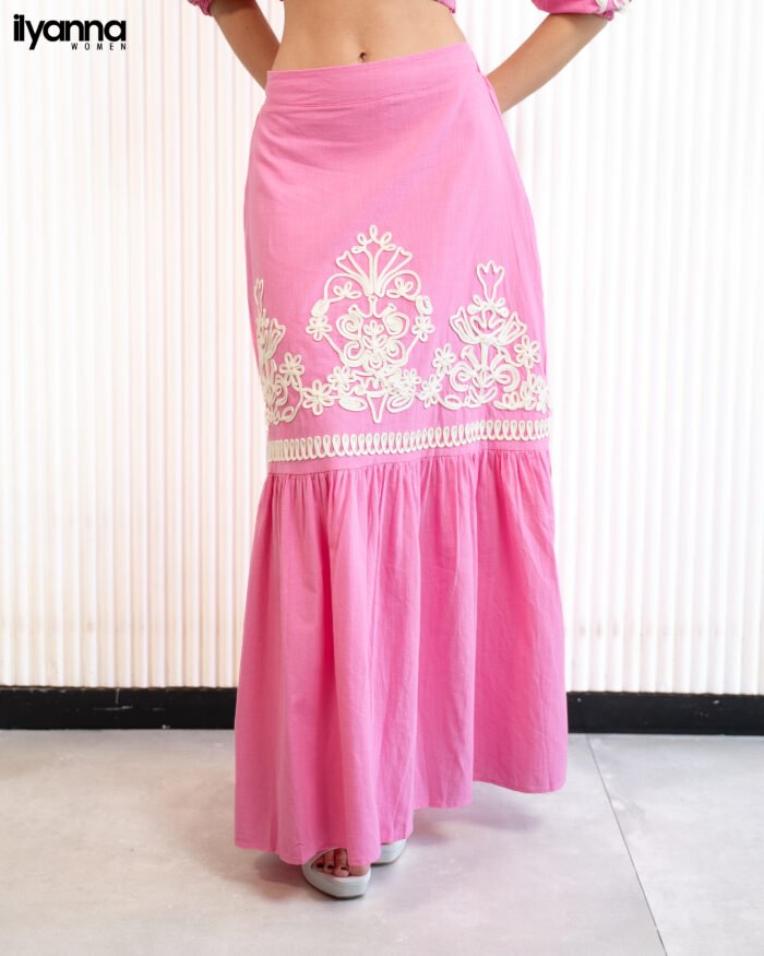 Ensemble En Lin Avec Broderies – Image 3