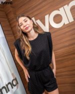 Ensemble noir à épaules – Image 4