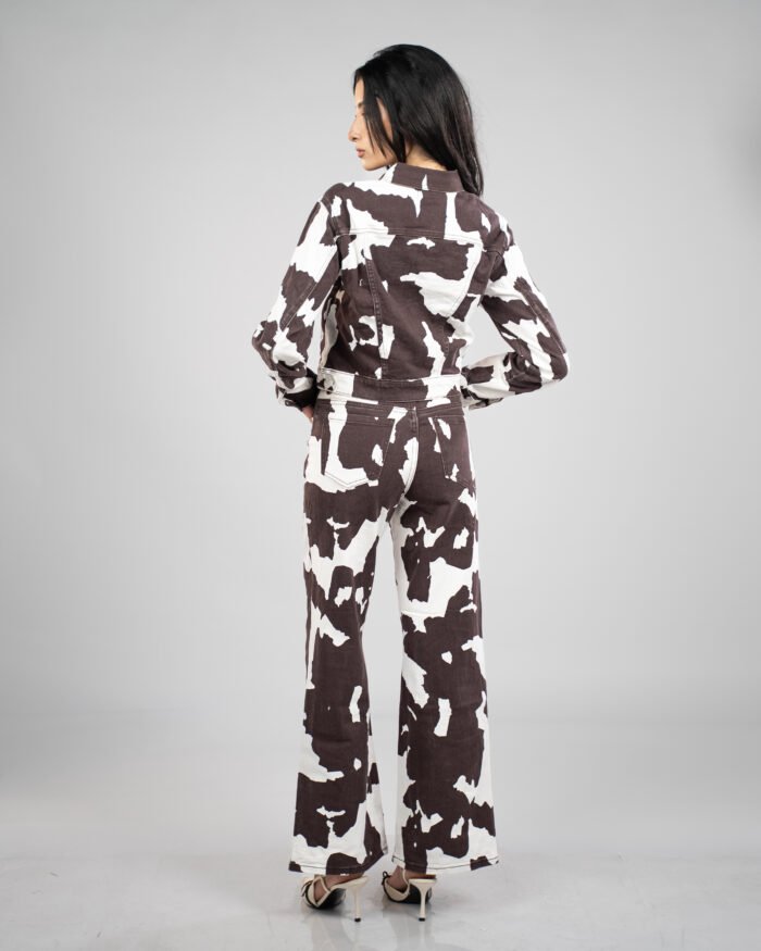 Jean imprimé vache marron et blanc – Image 2
