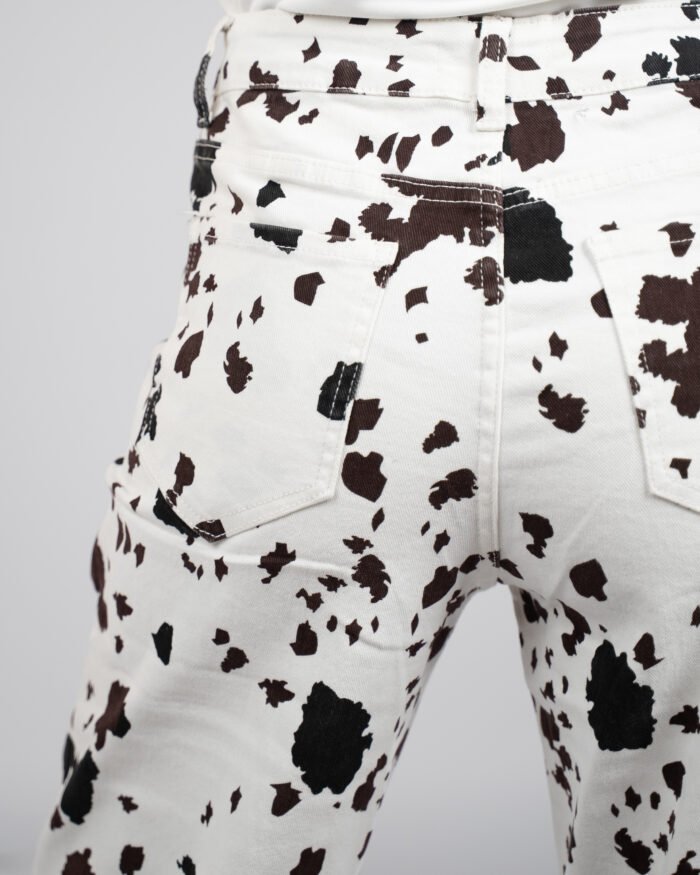 Pantalon imprimé vache – Coupe droite tendance – Image 5