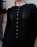 Ensemble Black Grace — Maille ajourée & boutons nacrés – Image 2