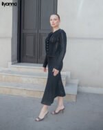 Ensemble Black Grace — Maille ajourée & boutons nacrés – Image 3